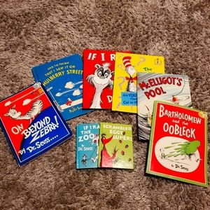 Dr Suess Banned Book Lot of 8 Cat's Quizzer
